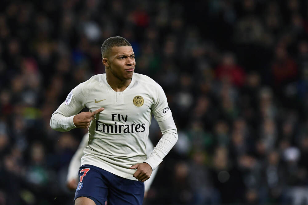 尹正领衔、沈腾担任艺术顾问，《点到为止》定档12月27日